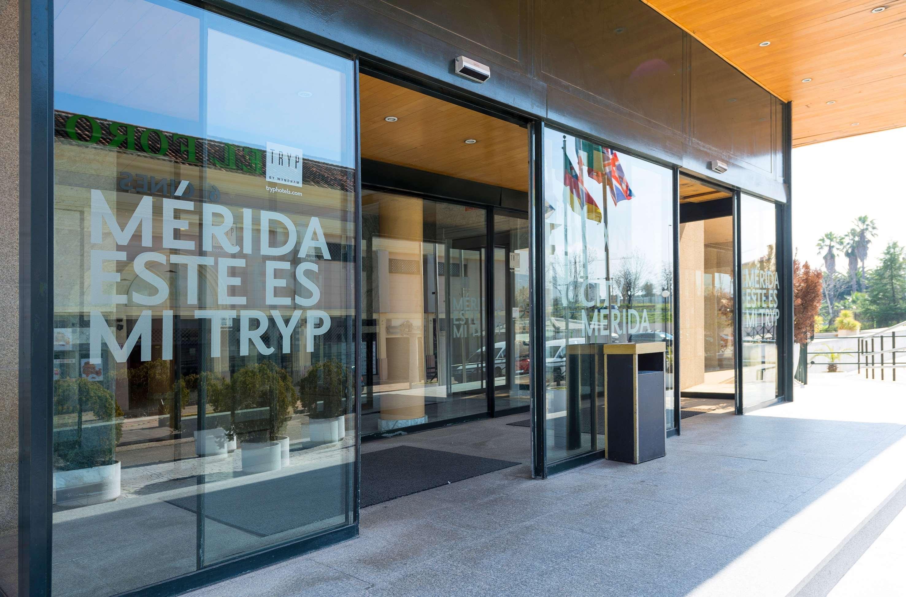 Azz Merida Medea Hotel מראה חיצוני תמונה