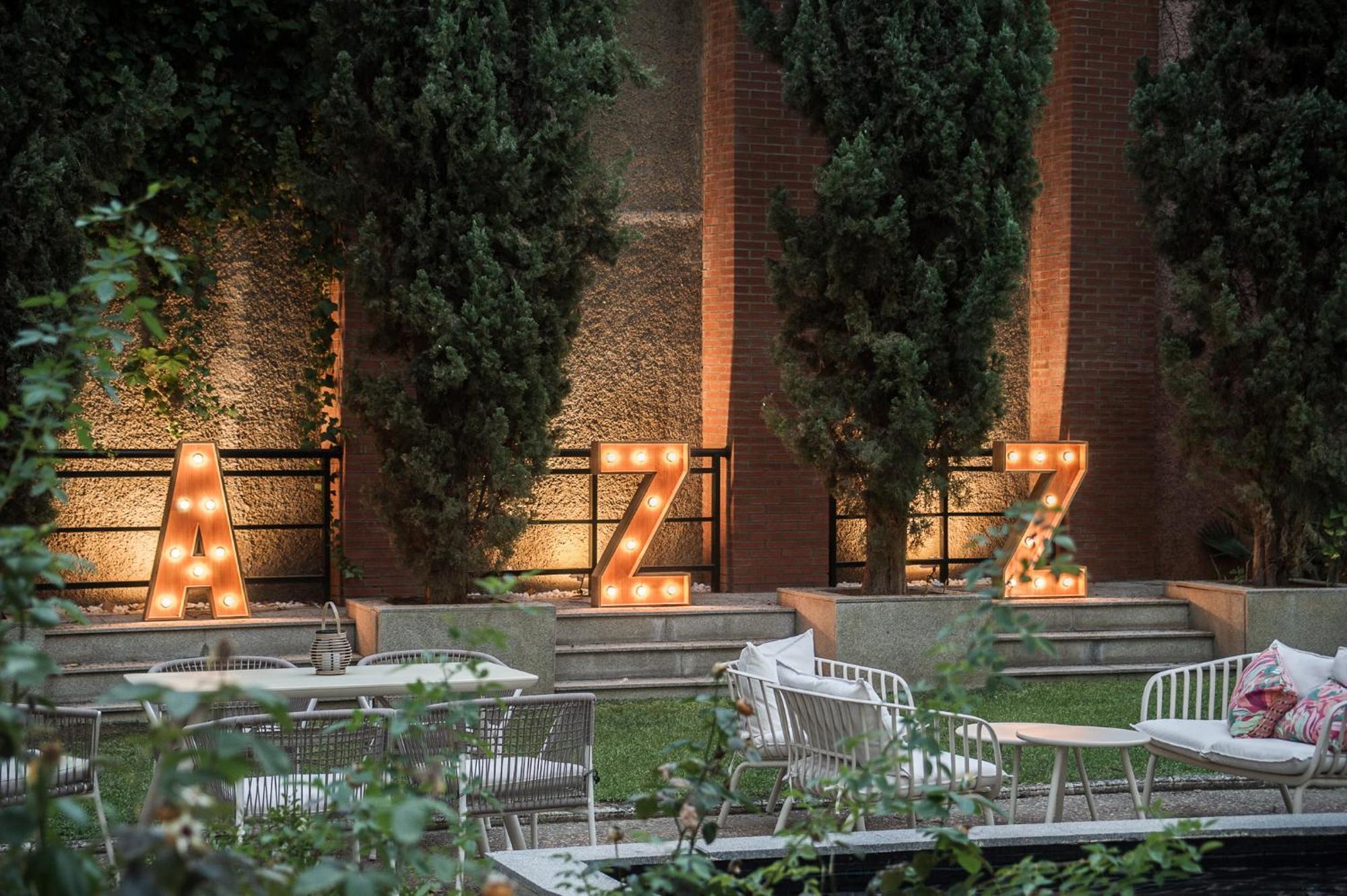 Azz Merida Medea Hotel מראה חיצוני תמונה