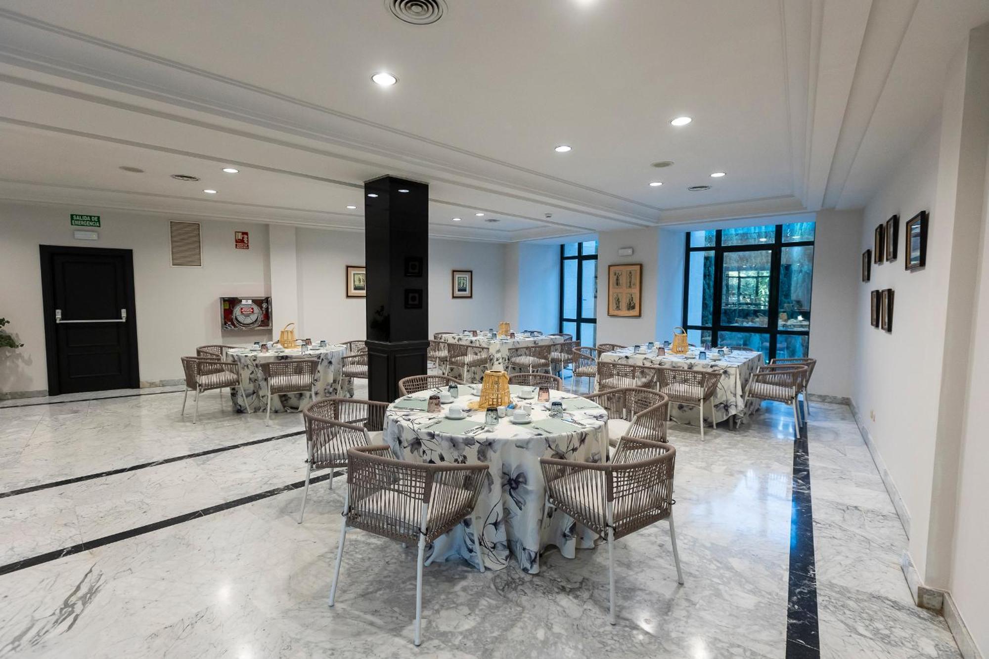 Azz Merida Medea Hotel מראה חיצוני תמונה